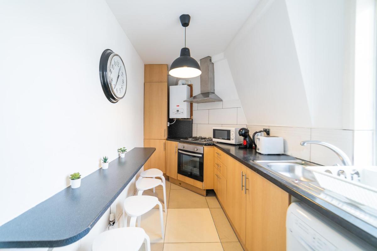 Apartment Central Londra Dış mekan fotoğraf