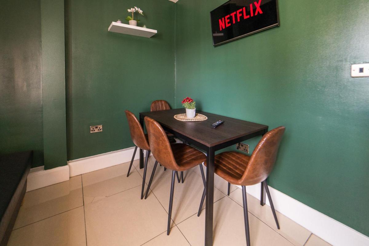 Apartment Central Londra Dış mekan fotoğraf